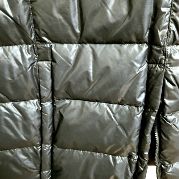 Roots Canada womens puffer coat- Sz Large - Picture 10 of 15